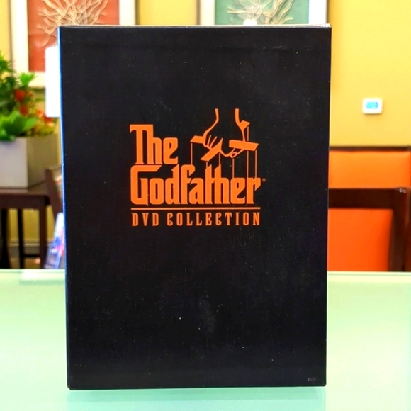 The Godfather DVD COLLECTION - Picture 1 of 8
